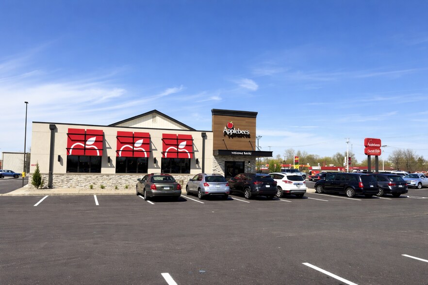 More Photos Of 3148 S Western Ave, Marion Restaurant For Sale