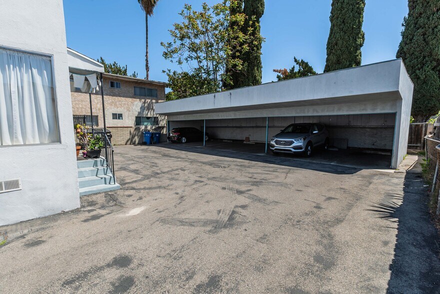 More Photos Of 11852 Chandler Blvd, Valley Village Apartments For Sale