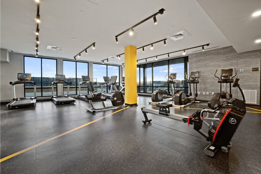 More Photos Of 150 Main St, Hackensack Apartments For Lease