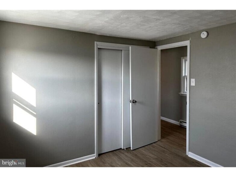 More Photos Of 326 Broadway, Red Lion Storefront Retail Residential For Sale
