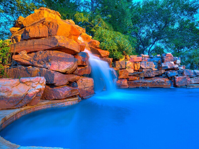 More Photos Of 18509 Brangus Rd, Shawnee Specialty For Sale