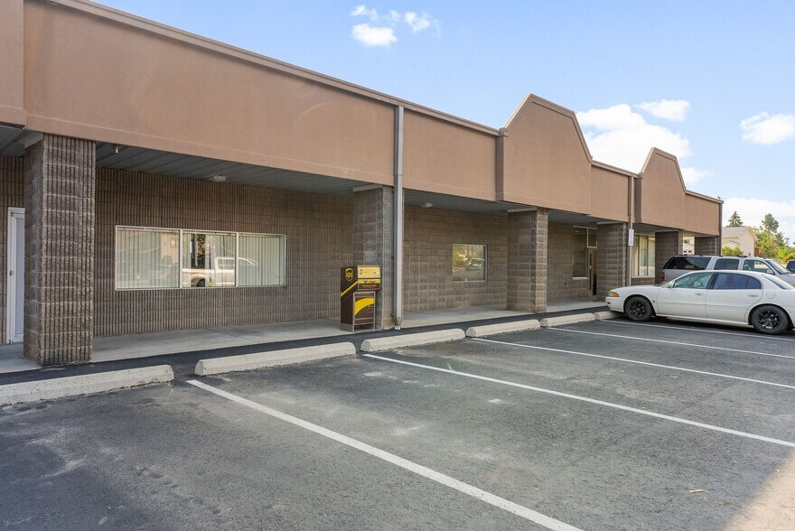 More Photos Of 11300 U.S. 93 S, Lolo General Retail For Sale