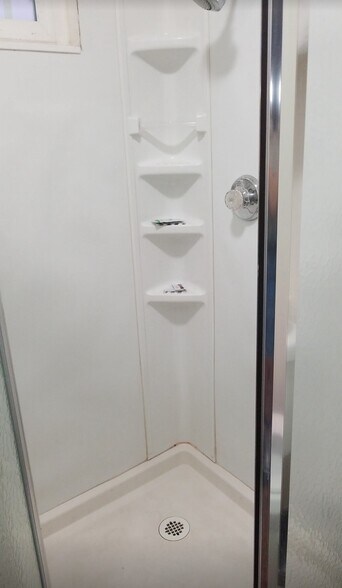 More Photos Of 1526 W Foothill Blvd, Rialto Hotel For Sale