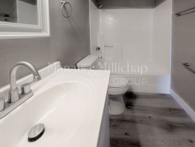 More Photos Of 1701 N Rancho Dr, Las Vegas Apartments For Sale