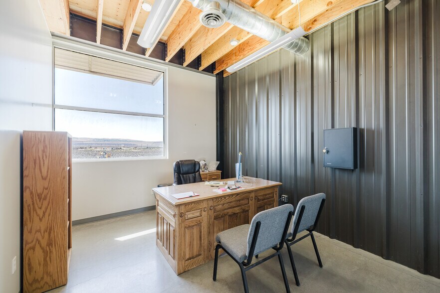 More Photos Of 1025 Carlin Trend Dr, Carlin Service For Sale