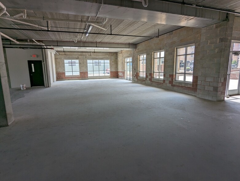 More Photos Of 6330 W Greenfield Ave, West Allis Apartments For Sale