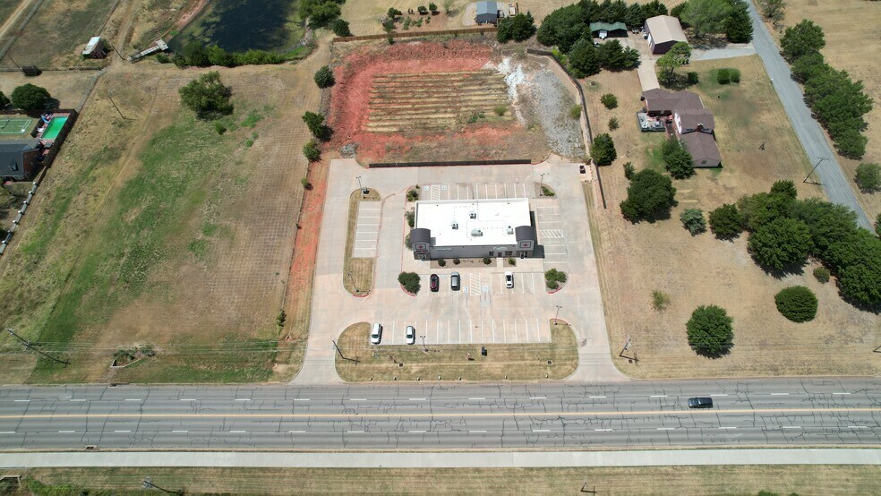 More Photos Of 1315 Chisholm Trail Pky, Duncan Medical For Sale