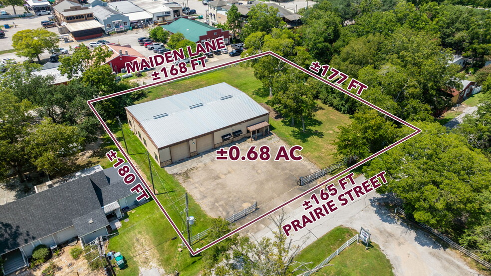 More Photos Of 213 Prairie St, Montgomery Industrial For Sale