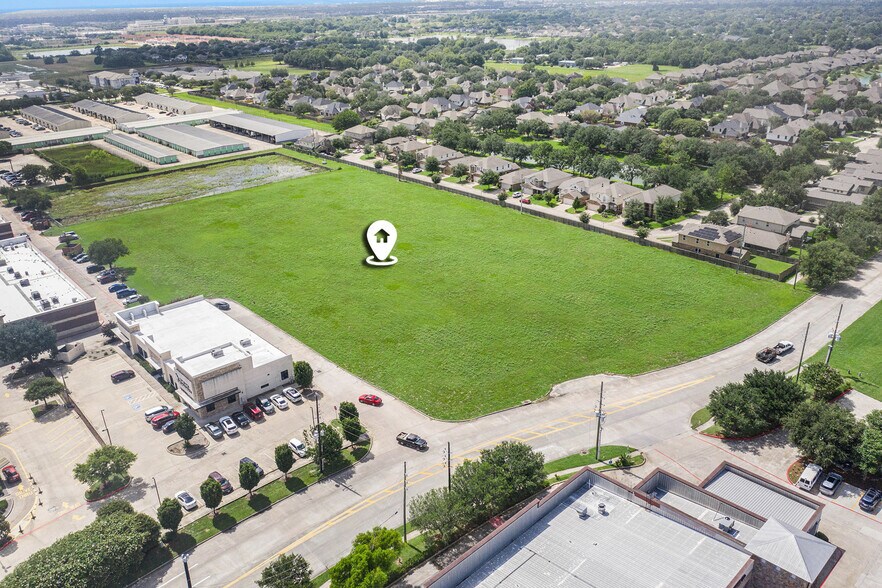 More Photos Of 0 Silverlake Pky, Pearland Land For Sale