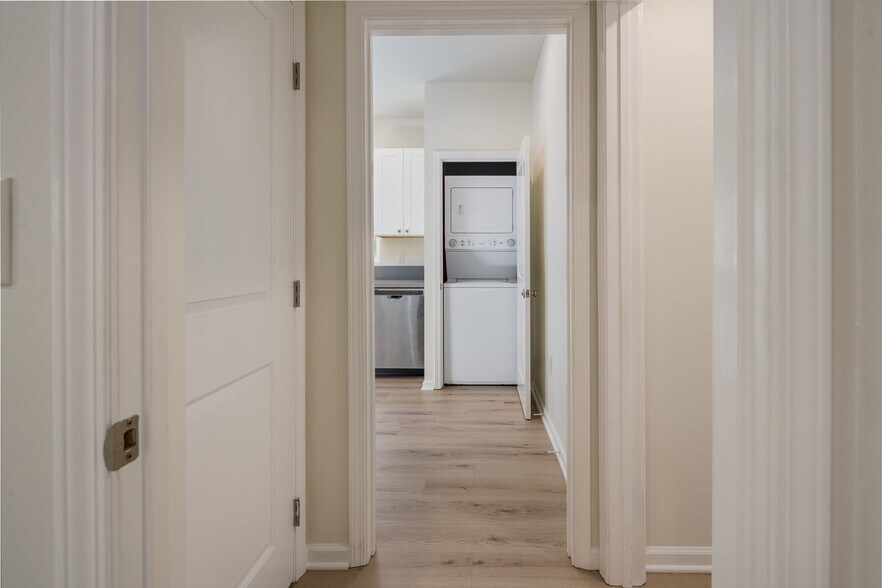 More Photos Of 1271 S Sycamore Ave, Los Angeles Apartments For Sale
