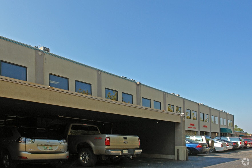 More Photos Of 3007 NW 63rd St, Oklahoma City Office For Sale
