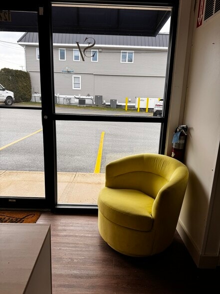 More Photos Of 1273 Gar Hwy, Somerset Office For Lease