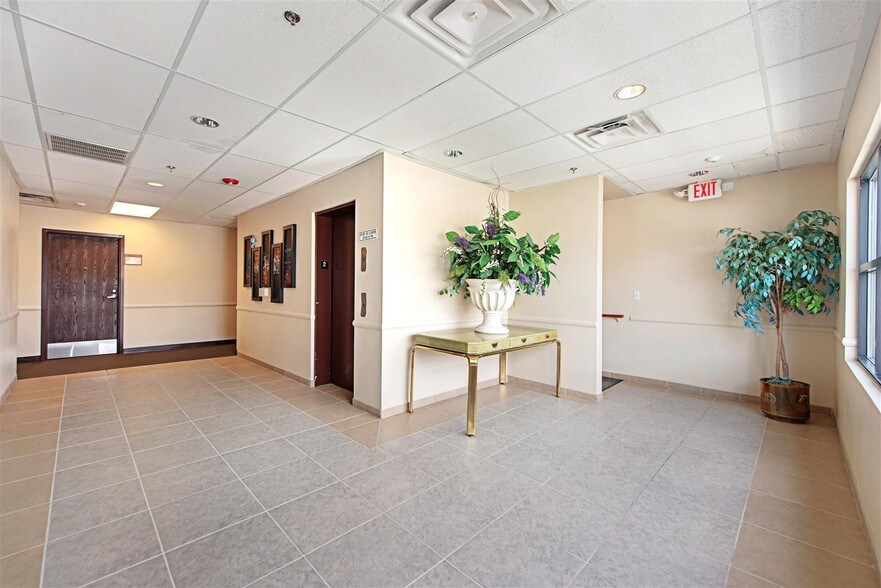 More Photos Of 8515 Edna Ave, Las Vegas Unknown For Lease