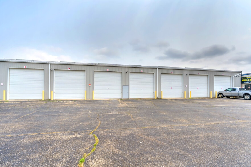 More Photos Of , Elkhart Unknown For Sale