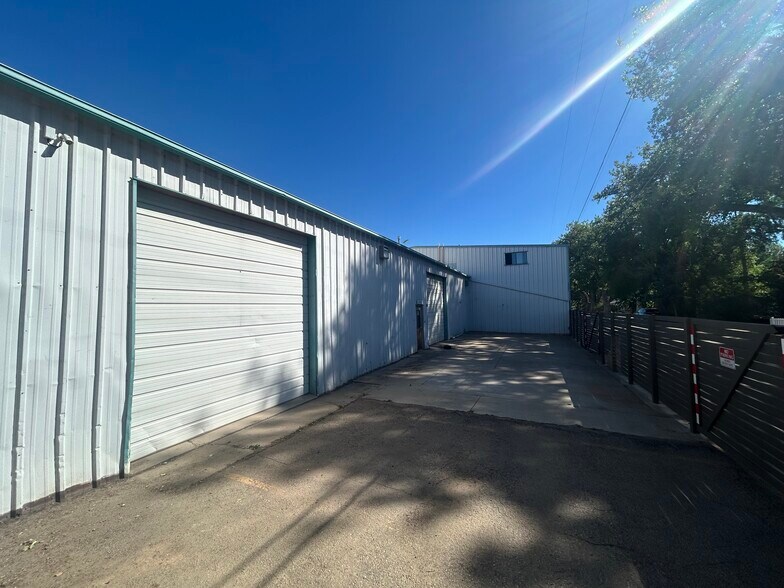 More Photos Of 201 Murray St, Niwot Warehouse For Lease