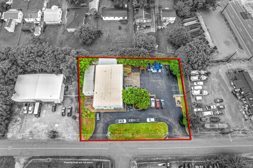 More Photos Of 2533 Hoitt Ave, Knoxville Truck Terminal For Sale