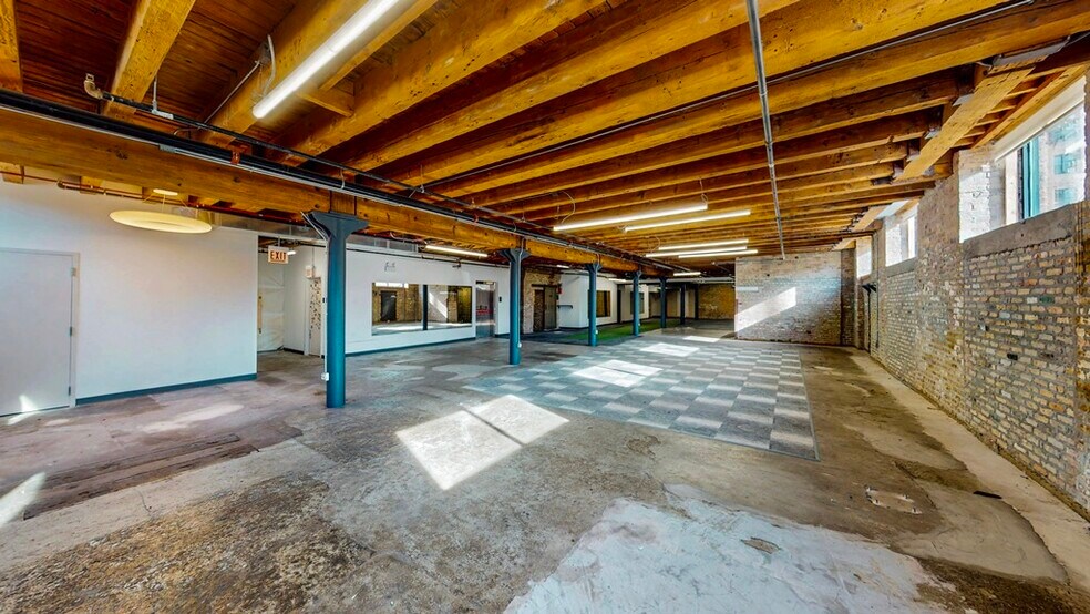 More Photos Of 1500 W Carroll Ave, Chicago Loft Creative Space For Lease