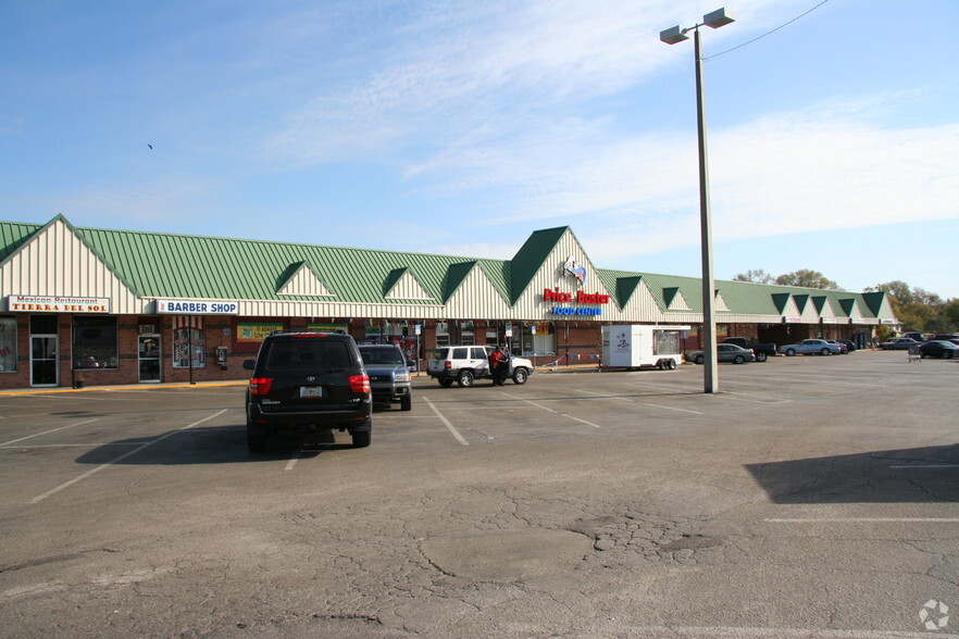 Primary Photo Of 3412 W Baker St, Plant City Unknown For Lease