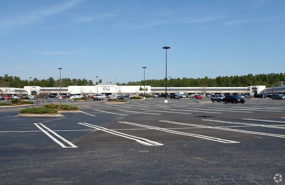 More Photos Of 1-46 Pinecrest Plaza, Southern Pines Unknown For Sale