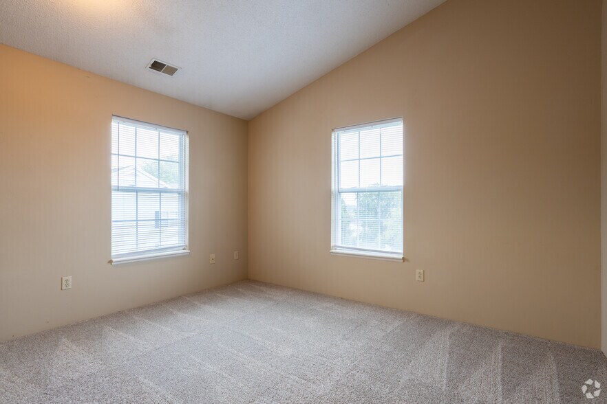 More Photos Of 4130 W Michigan Ave, Kalamazoo Multifamily For Sale