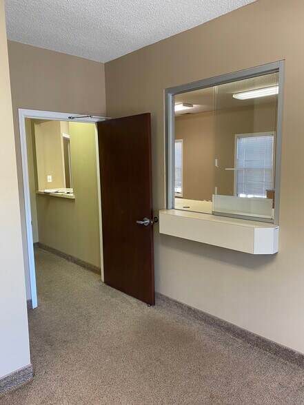 More Photos Of 1018 Lee Ann Dr, Concord Office For Sale