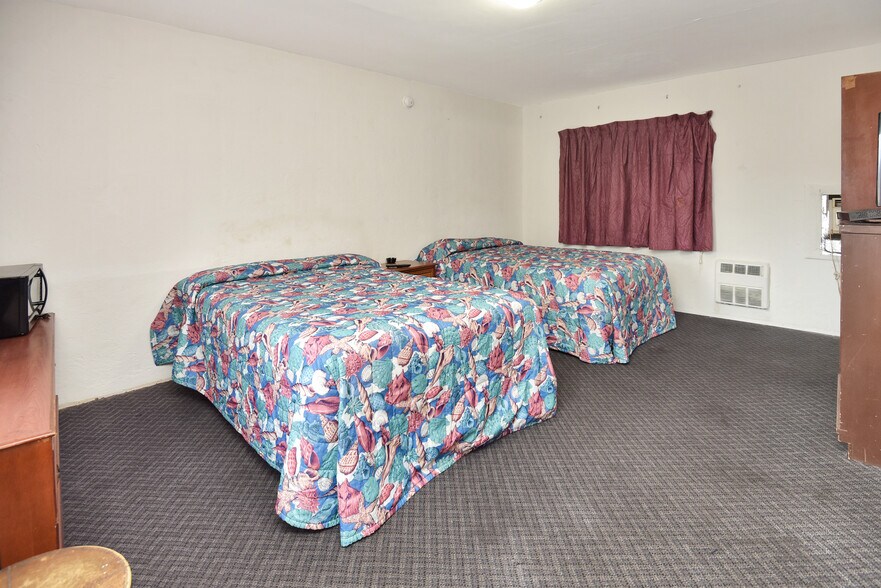 More Photos Of 1028 Ridgewood Ave, Daytona Beach Hospitality For Sale
