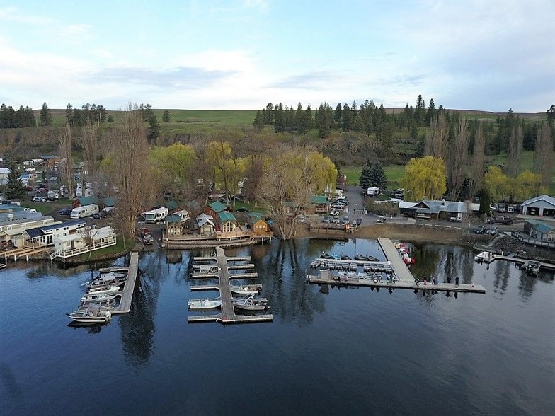 More Photos Of 18617 W Williams Lake Rd, Cheney Trailer Camper Park For Lease