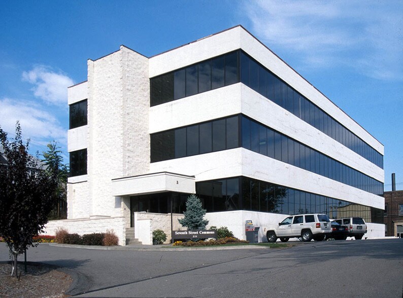 Primary Photo Of 221 7th St, Pittsburgh Office For Lease