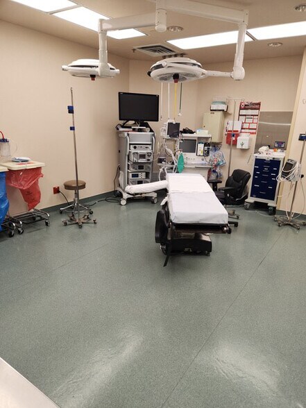 More Photos Of 5448 N White Mountain Blvd, Lakeside Medical For Lease