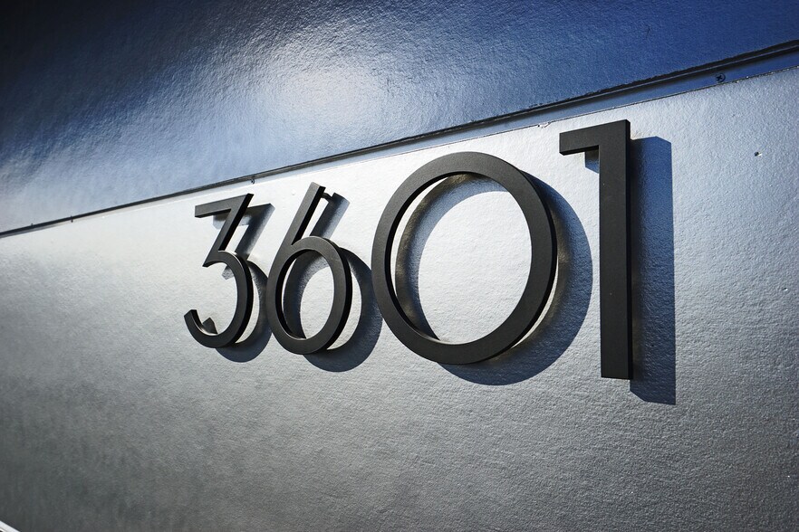 More Photos Of 3601 W Washington Ave, Yakima Office For Lease