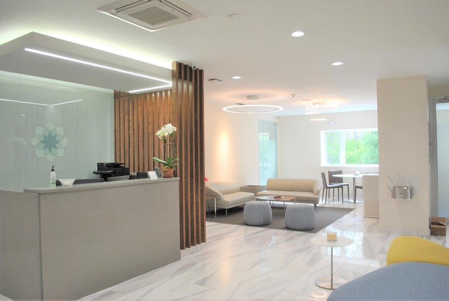 More Photos Of 100 Putnam Grn, Greenwich Office For Sale