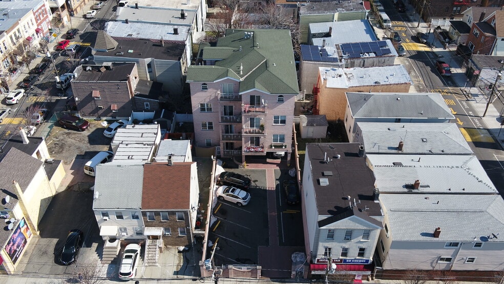 More Photos Of 1306 New York Ave, Union City Apartments For Sale