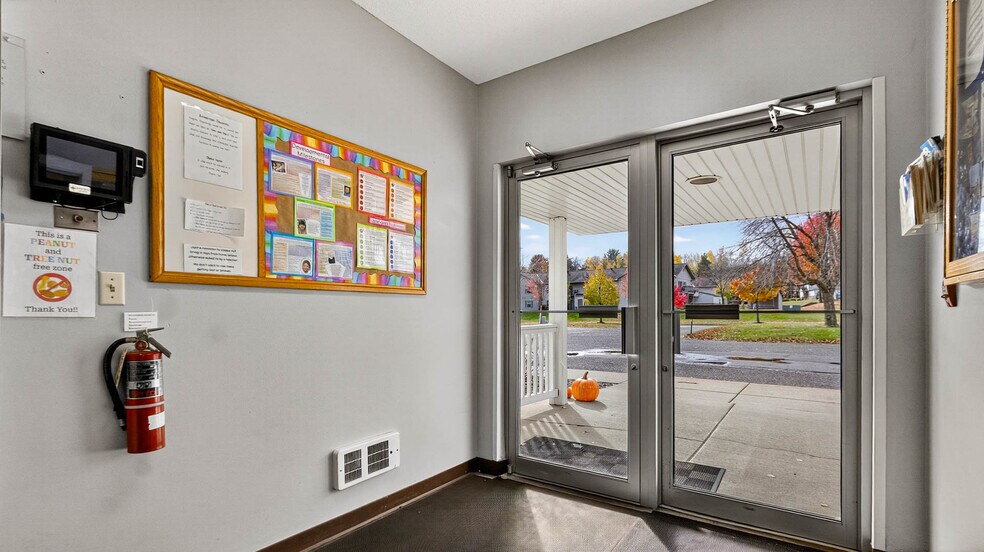 More Photos Of 1612 Truax Blvd, Eau Claire Daycare Center For Sale