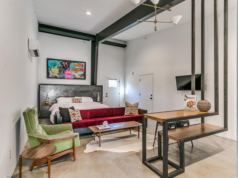 More Photos Of 711 N Douglas Ave, Oklahoma City Apartments For Sale