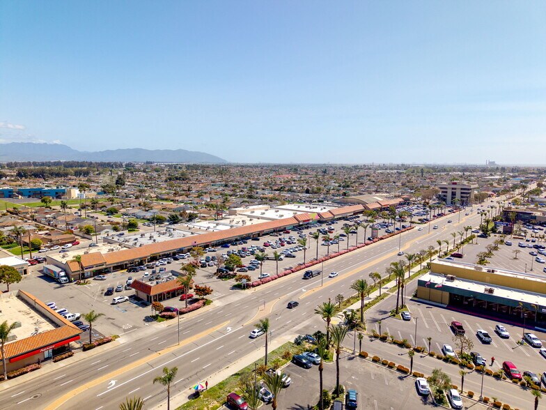 More Photos Of 2500-2818 Saviers Rd, Oxnard Unknown For Lease