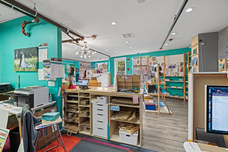 More Photos Of 105 1st St, Langley Storefront Retail Residential For Sale