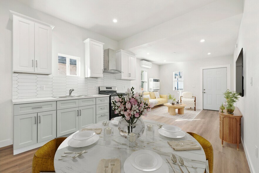 More Photos Of 1038 E 53rd St, Los Angeles Apartments For Sale