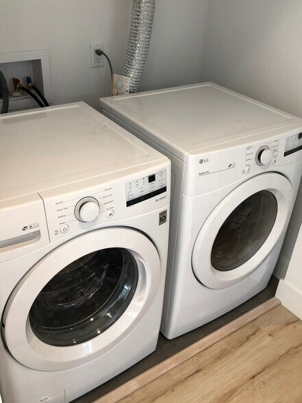 More Photos Of 2666 Orchard Ave, Los Angeles Multifamily For Sale
