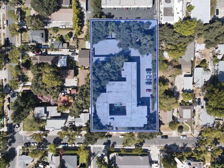 More Photos Of 819 Wright Ave, Pasadena Apartments For Sale