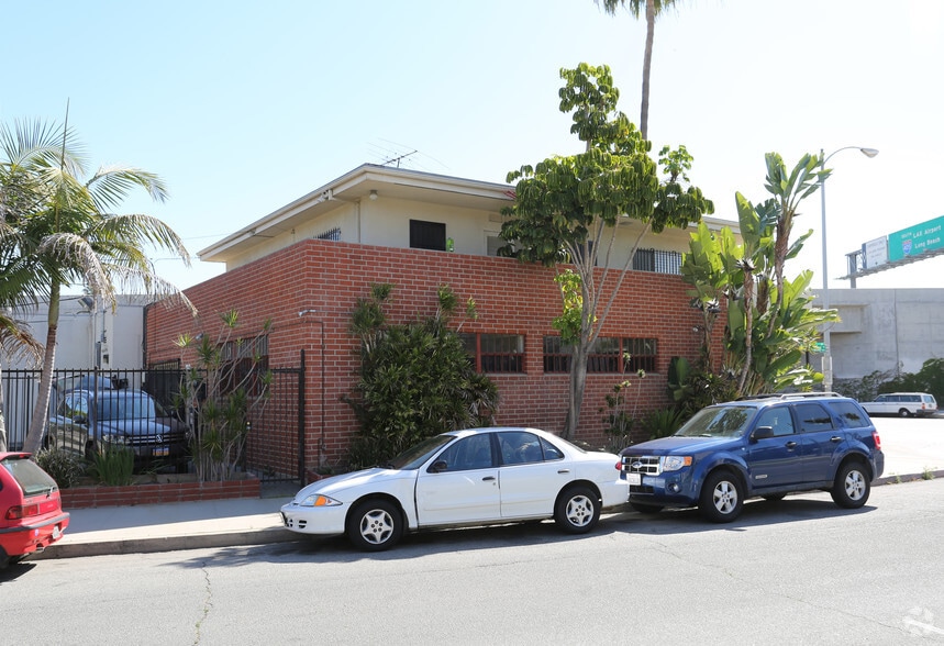 More Photos Of 11265 Washington Blvd, Culver City Warehouse For Lease