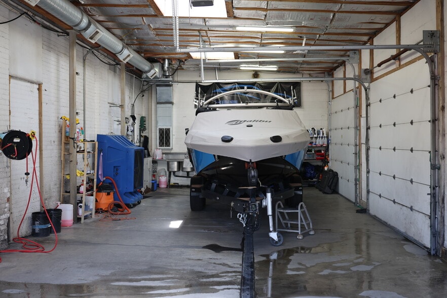 More Photos Of 808 S Main St, Salt Lake City Auto Dealership For Lease