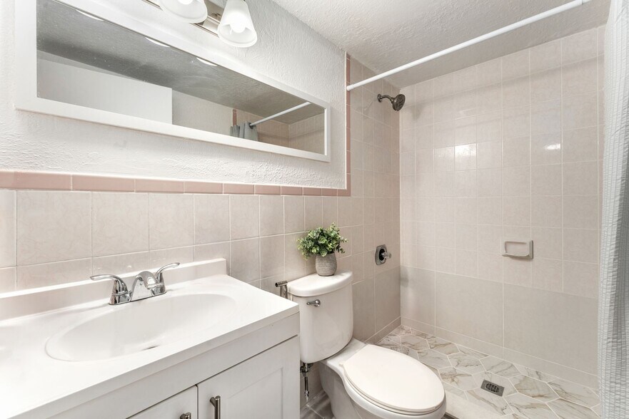 More Photos Of , Hialeah Multifamily For Sale