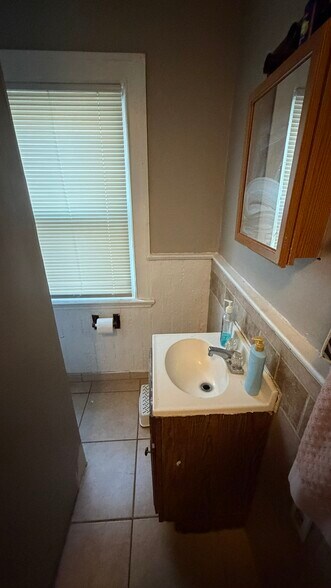 More Photos Of 51 Cotter Ave, Akron Apartments For Sale