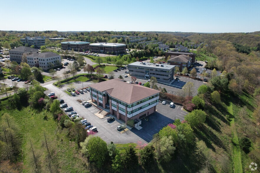 More Photos Of 6000 Brooktree Rd, Wexford Office For Lease