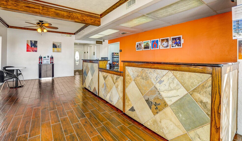 More Photos Of 1312 N Service Rd, Sonora Hotel For Sale