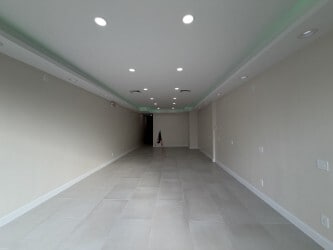 More Photos Of 444 Willis Ave, Roslyn Heights Storefront Retail Office For Lease