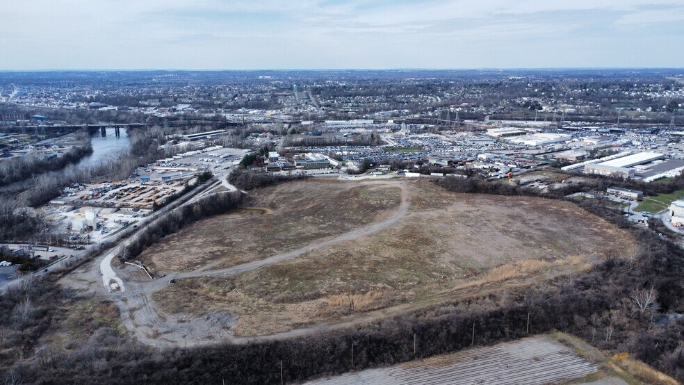 More Photos Of Montgomery County Conshohocken Road, Conshohocken Land For Sale