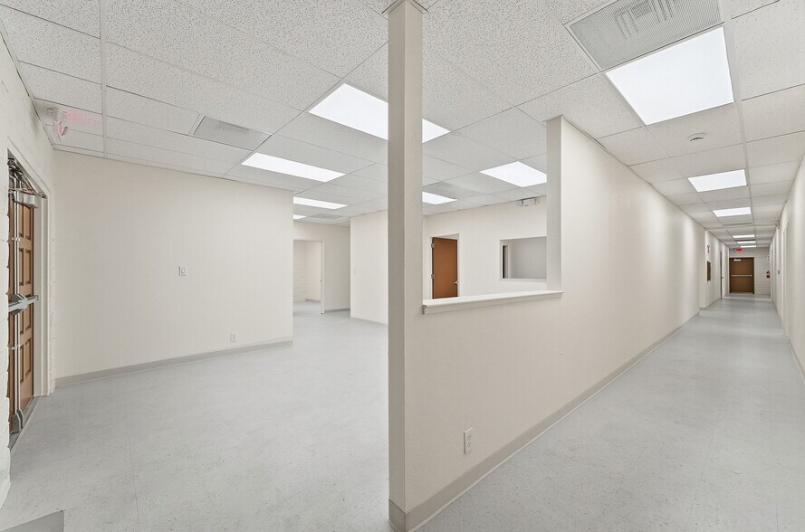 More Photos Of 6006 N El Dorado St, Stockton Office For Sale
