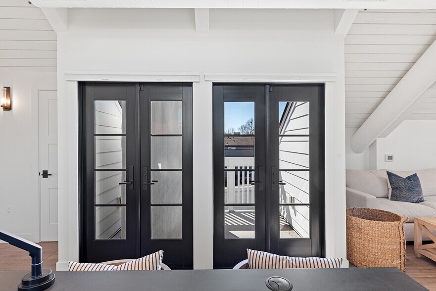 More Photos Of 24532 Del Prado, Dana Point Storefront Retail Office For Lease