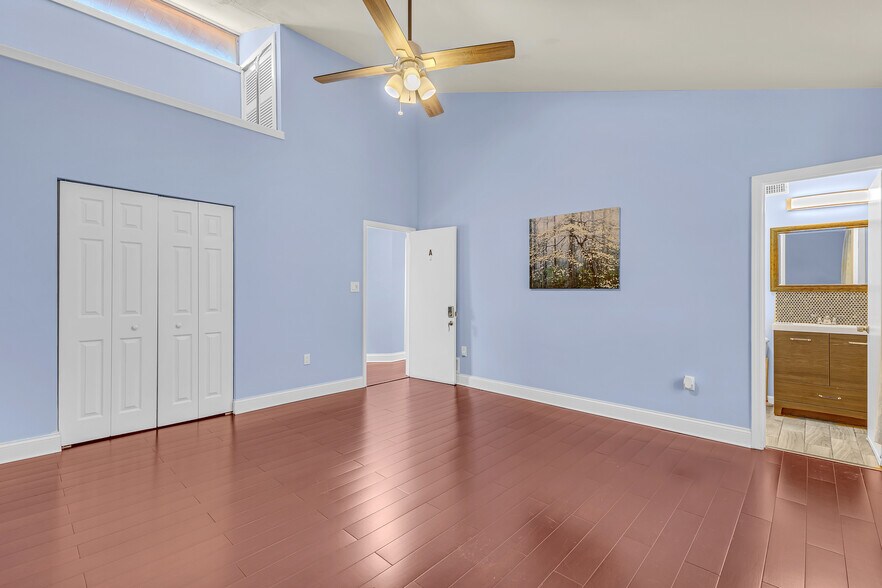 More Photos Of 5575 Milam Rd, Fairburn Medical For Sale